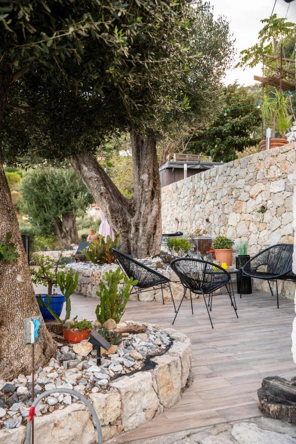 Le Petit Jardin Exotique Villa โบโซเลย ภายนอก รูปภาพ