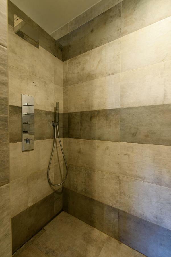 Le Petit Jardin Exotique Villa โบโซเลย ภายนอก รูปภาพ